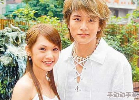 欧美Z0：知名明星被曝与经纪人绯闻恋情，疑似已多年秘密交往