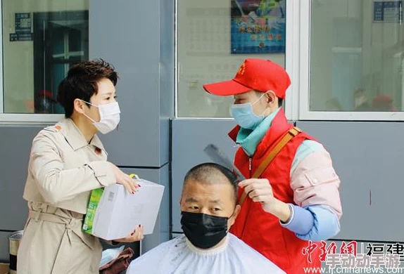 老师脱 让学生摸 91，课堂上发生的这一幕引发了广泛关注与讨论，教育界对此事件反应不一