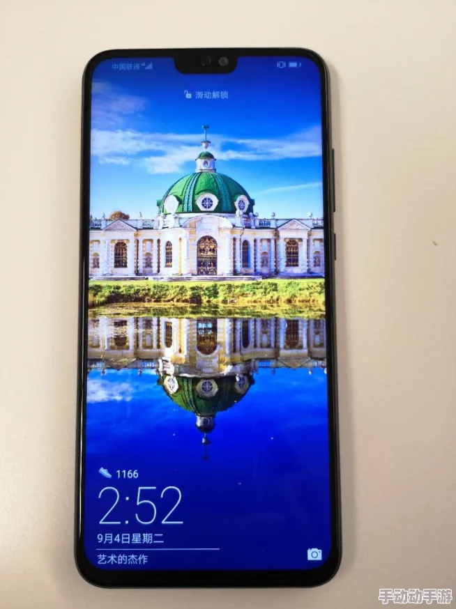 老师脱 让学生摸 91，课堂上发生的这一幕引发了广泛关注与讨论，教育界对此事件反应不一