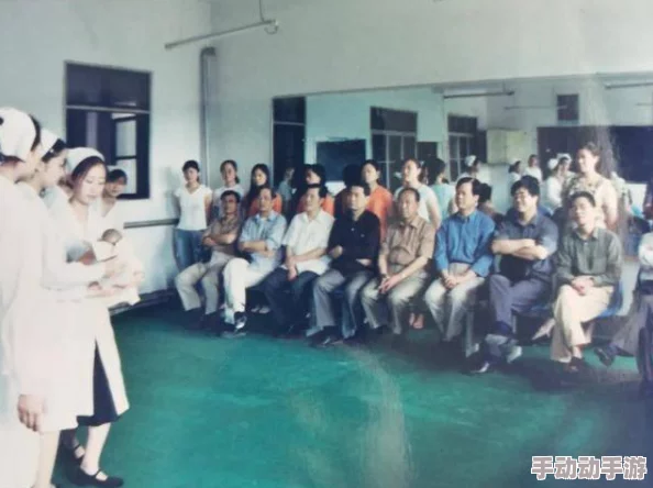 班长露出 强行被男生揉,事件引发热议,学校对此展开调查并发布声明回应社会关注 班长露出 强行被男生揉,事件引发热议,学校对此展开调查并发布声明回应社会关注