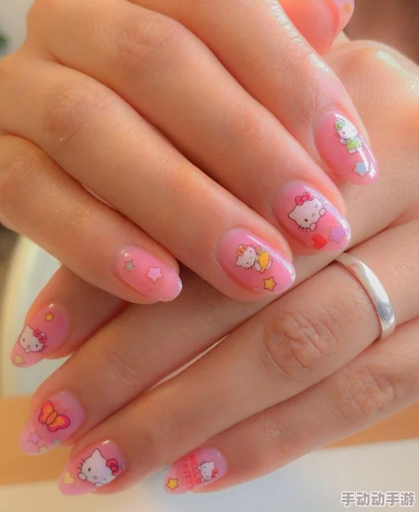 适合做前看的短文:某明星与神秘对象约会被拍,背后隐藏的情感故事引发热议! 适合做前看的短文:某明星与神秘对象约会被拍,背后隐藏的情感故事引发热议!