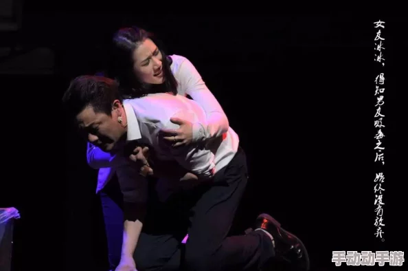 舞蹈室里的景色李欣赵峰最新章节:在舞动的旋律中,他们的情感交织出新的篇章与挑战 舞蹈室里的景色李欣赵峰最新章节:在舞动的旋律中,他们的情感交织出新的篇章与挑战