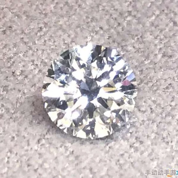 e色vvs1的钻戒成色怎么样？了解其品质、价值及市场反响，助你做出明智选择！
