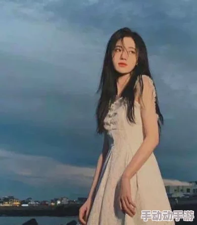 鞠婧祎脱了内裤求被c小说：探索偶像文化中的性别表现与性别观念转变